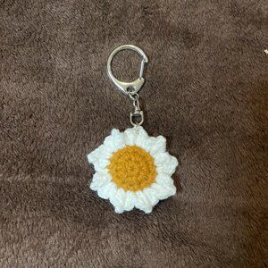 Daisy Floral Keychain